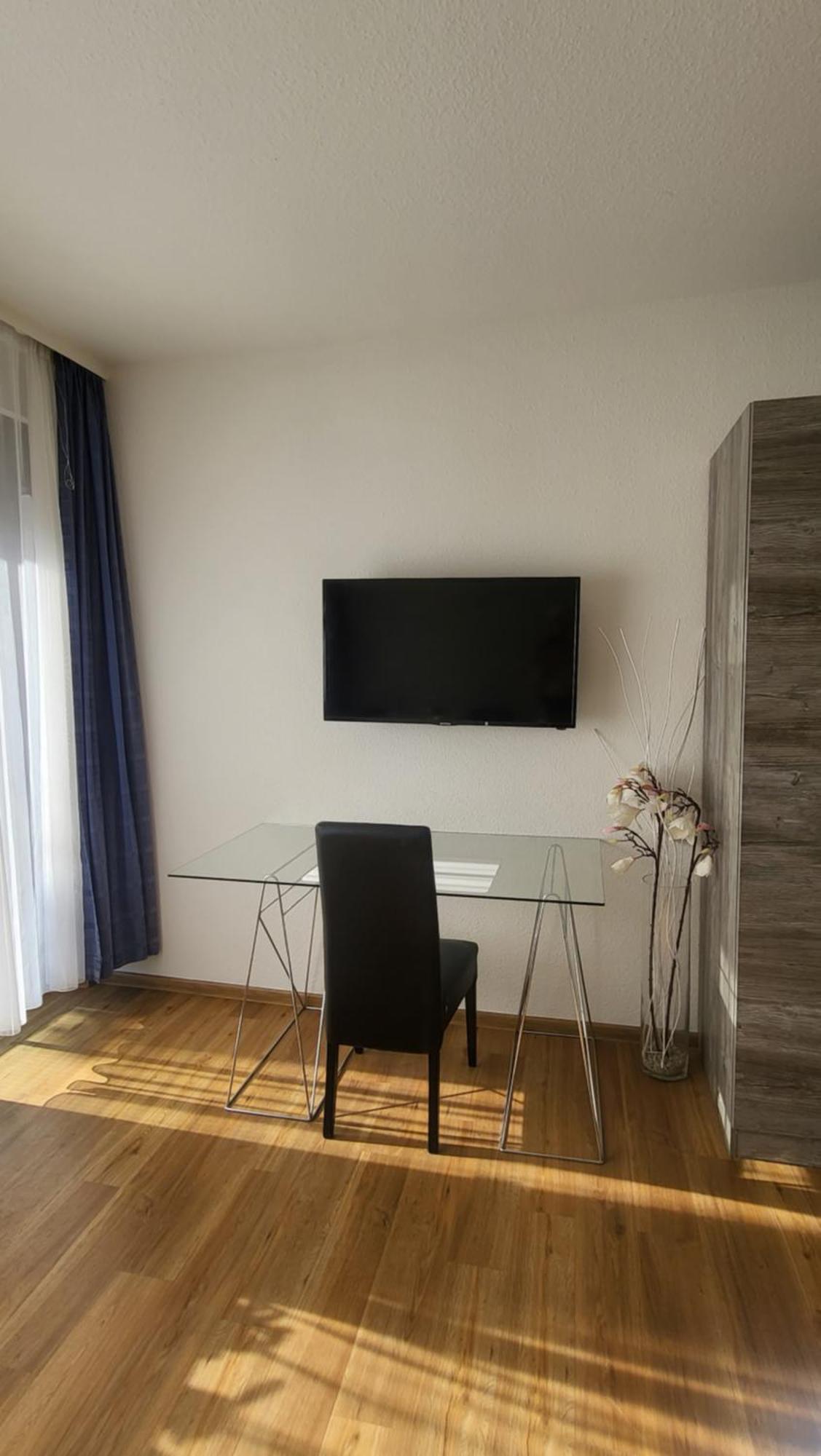 Apartment Mit Balkon Am Rhein Koblenz  Ngoại thất bức ảnh